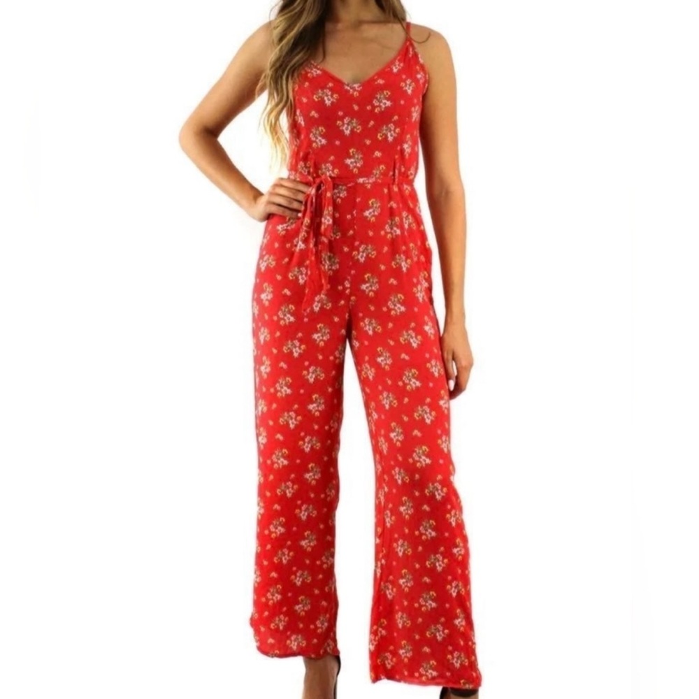 NWT HUNNI’S Red Floral Tie Waist Jumpsuit